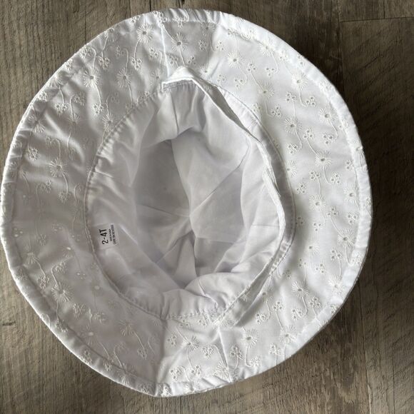 Toddler Sun Hat Summer Beach Hat with Strap Outdoor White Eyelet Bucket Hat 2-4T - Picture 2 of 6